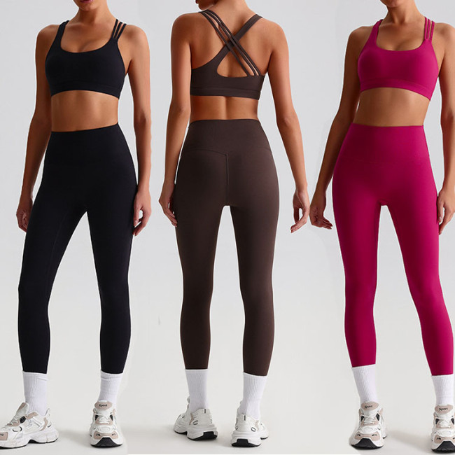 2025New Women's Yoga Set Quick Dry Fitness Bra Top Gym Leggings Cross Sports High Waist Jogging Pants Custom logo Yoga Vest Suit