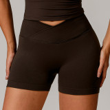 Stock Women Hot seamless Yoga shorts Quick dry breathable shorts Sports fitness pants Gym pants scrunch High waist custom logo