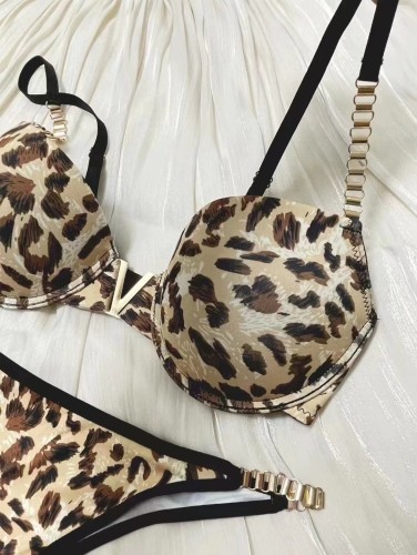 Wholesale Ladies Sexy Bra & Panty Set Bikini Lingerie Thongs Women Luxury Erotic Underwear Sets