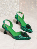 The source factory specializes in manufacturing custom-made high-heeled sandals with diamonds for foreign trade banquets, pointed toe, fashionable and versatile single shoes for women