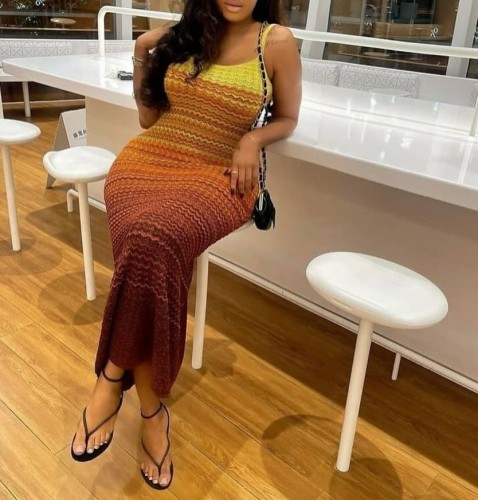 Peeqi 2025 Summer Vintage Women's Halter Knitting Dress Sleeveless Wavy Slim-fit Ruched A-line Maxi Dress Women Fashion Dress