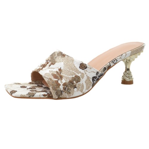 Wholesale Women's Floral Pattern Summer High Heels Sandals Open Toe  Insole Square Style for Outdoor Ladies Shoes