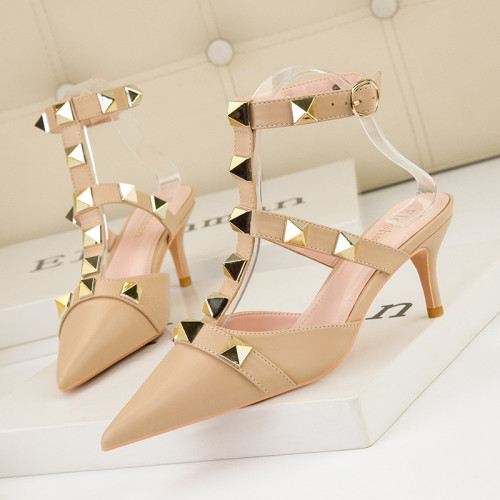 New Women Fashion Sexy Slim Fit High Heeled Sandals Rockstud Rome Sandals