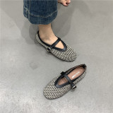 Wholesale Ladies Flat Shoes Comfortable Women Ballet Shoes for Summer Round Toe Hollow Out Crystals Mesh Size 35-42 Customized