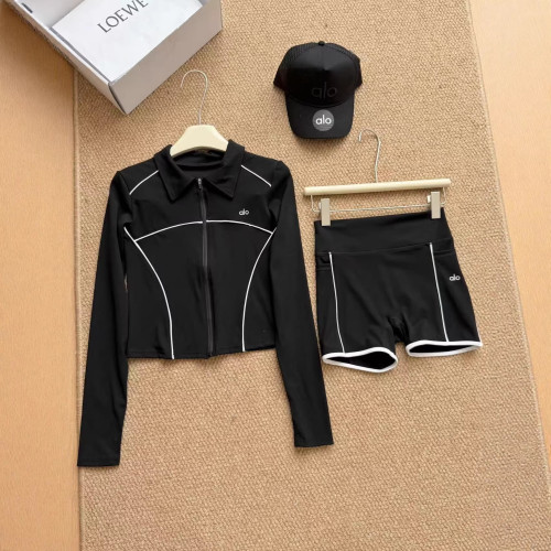 Yoga suit women's stand up collar zipper long sleeved sports top, high elasticity quick drying fitness pants, striped splicing for slimming effect
