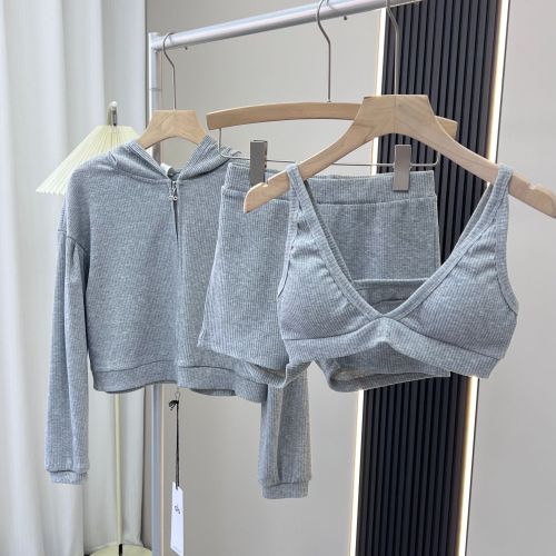 2025 Autumn Letter Print Yoga Sports Fitness Three-Piece Set: Sweatshirt, Cardigan, Short Camisole, Korean Style Short Sleeve
