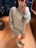 In stock 2025 Spring and Autumn half-zip fitness sports stand-up collar sweatshirt, loose fit, slimming, high-quality version with fleece lining