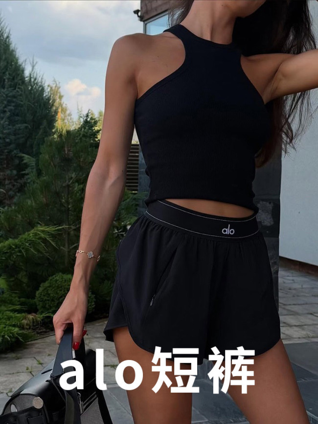 Casual fashion shorts that flatter the figure, hot girl sports pants, new spring-summer slimming yoga loose pants