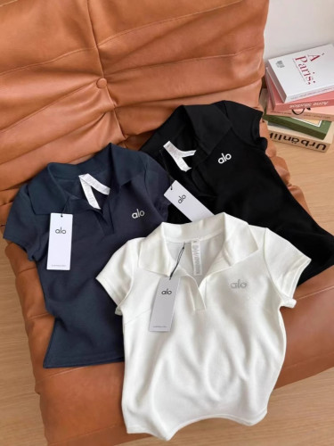 2025 New Style Women's Polo Collar Short Sleeve T-Shirt, Slim Fit, Solid Color Top, High-End Summer Fashion