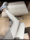 Tight-fitting yoga pants, high-waisted cropped pants, sports fitness pants, skin-friendly, slimming, butt-lifting, suitable for outdoor wear