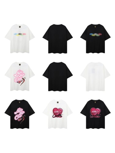 Trendy brand heart-printed short-sleeve T-shirt, unisex, loose fit for summer, suitable for couples