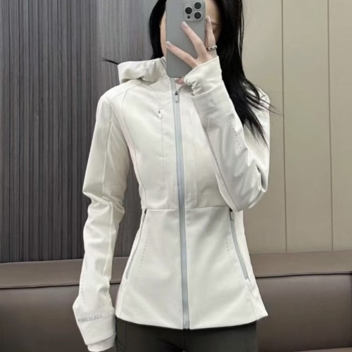 Original Fend soft shell cross jacket, short hooded windproof yoga breathable autumn and winter coat for women