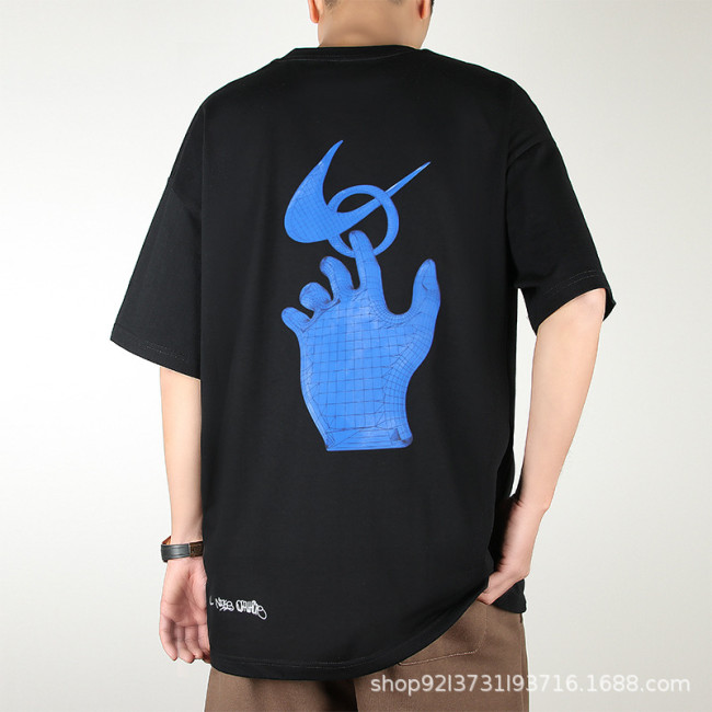 Wholesale high-quality foreign trade trendy brand off-shoulder short-sleeve T-shirts with melting arrow gradient starry sky splatter ink design, couple style