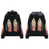 Who Decides War is a European and American trendy brand that offers cross-border vintage-style printed heavy-duty hooded sweatshirt sets
