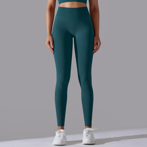 Cross-border European and American seamless knitted solid color high-waisted tight peach-butt-lifting yoga pants for sports, running, and fitness, nine-point length