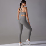 New antibacterial no-underwear yoga set with beautiful back cross-strap sports bra and long fitness yoga top two-piece set