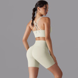 New style no-underwear three-quarter shorts yoga outfit set with beautiful back cross sports bra fitness yoga outfit set