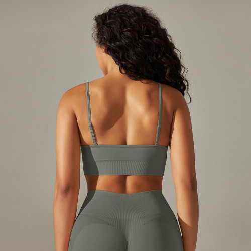 Cross-border European and American seamless knitted solid color backless sports bra without underwire for running, fitness, and yoga