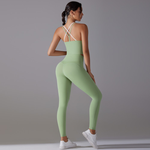 New antibacterial no-underwear yoga set with beautiful back design, cross-stitched color-blocking sports bra, fitness yoga two-piece outfit