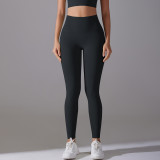 New style no-underwear required, no awkward lines, high-waisted, tight-fitting, naked-feel, nine-point pants for sports, running, fitness, and high-elasticity yoga pants