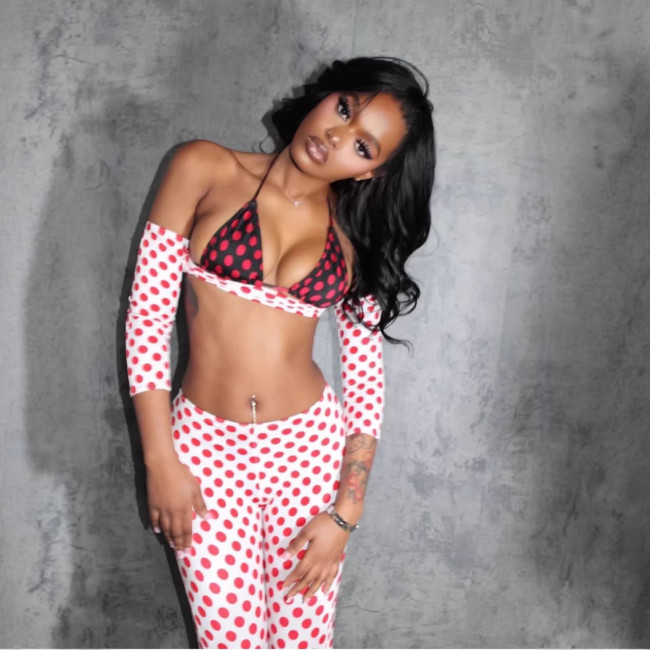 Cross-border European and American spring new foreign trade halter neck bikini polka dot top and tight-fitting cropped pants three-piece set for women