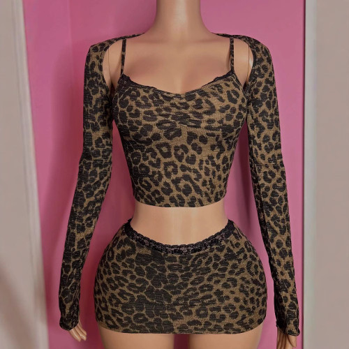 Y601 Women's New Sexy Leopard Print Top with Lace Trim and Bodycon Skirt Set