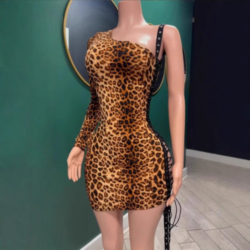 1330 Tie-Detail Bodycon Bandage Dress with tie design, slim fit, sexy and figure-hugging