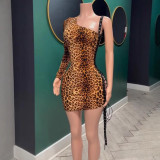 1330 Tie-Detail Bodycon Bandage Dress with tie design, slim fit, sexy and figure-hugging