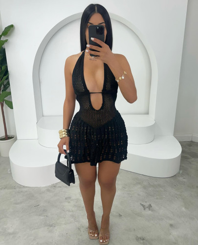 Y11035 European and American cross-border fashion women's halter neck knitted cutout short dress
