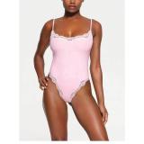 blogger's same style FITS EVERYBODY lace-trimmed camisole bodysuit