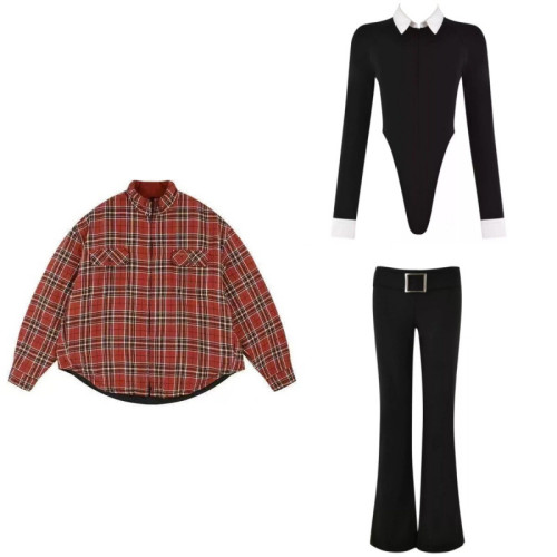 Yu Shuxin's same style black and white contrasting color lapel long-sleeve jacket with hardware details and slim-fit plaid pants for a hot girl look