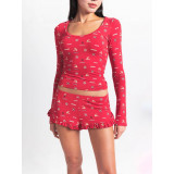 Christmas limited edition ins-style pure and desirable French floral U-neck long-sleeve top and lace shorts set