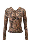 Slim-fit hooded zip-up short jacket and shorts set with letter print and contrast stitching