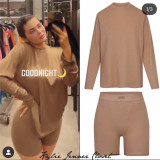 same style   women's loose cotton long-sleeve T-shirt, boyfriend style, comfortable silhouette with dropped shoulders