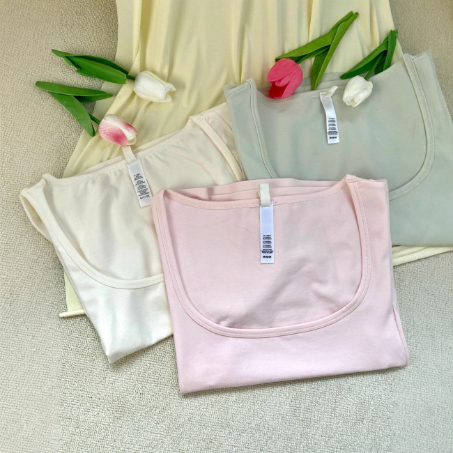 alternative to  COTTON JERSEY SCOOP NECK T-SHIRT square neck French short-sleeve T-shirt
