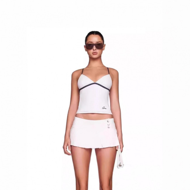 Elegant and simple V-neck adjustable camisole for women, suitable for both inner and outer wear in summer