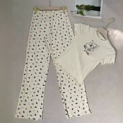 top, -style straight-leg pants, slim-fit sexy short-sleeve T-shirt, heart-printed set