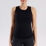 European and American style ribbed maternity yoga tank top with cups, high elasticity, non-restrictive, racerback design, suitable for outerwear, solid color maternity tank top