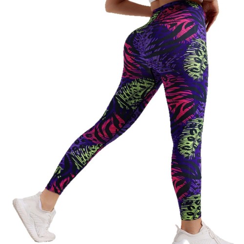 Seamless high-waisted digital print yoga pants for women, suitable for outdoor running, fitness, and sports, with a butt-lifting and slimming effect