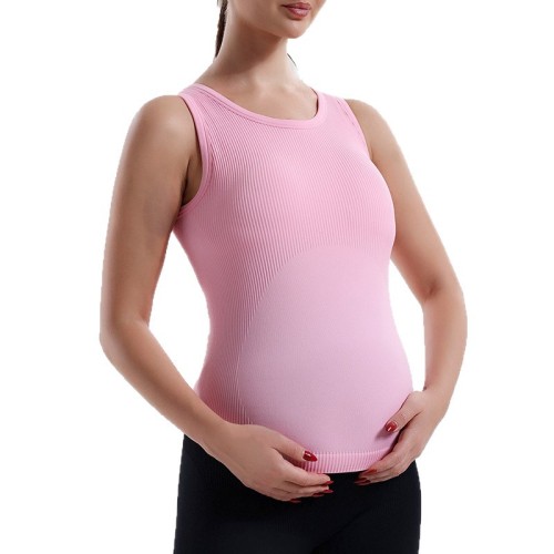 European and American style ribbed maternity yoga tank top with cups, high elasticity, non-restrictive, racerback design, suitable for outerwear, solid color maternity tank top