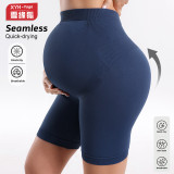 Seamless maternity leggings for women with ribbed waistband, non-slip maternity pants, solid color slim-fit sports three-quarter pants for pregnancy