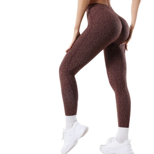 European and American seamless cross-waist yoga pants for women, slim-fit butt-lifting sports leggings with leopard print for fitness and yoga