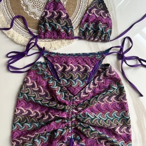 Knitted bikini skirt three-piece set, European and American sexy striped bikini swimsuit for women