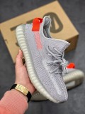 YEEZY 350 TAIL LIGHT FX9017