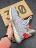 YEEZY 350 TAIL LIGHT FX9017