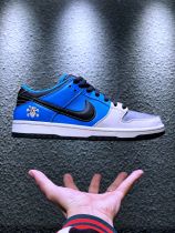 Instant Skateboard x Nike Dunk SB Low cz5128-400