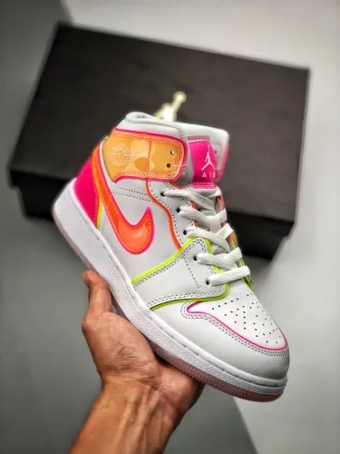 Air Jordan 1 Mid 黄粉糖果 CV4611-100