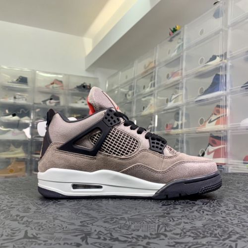 Air Jordan 4 Taupe Haze 黑色/棕色/摩卡 DB0732-200