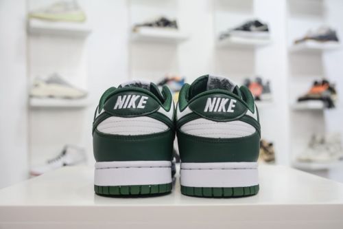 Nike Dunk Low “Varsity Green”DD1391-101