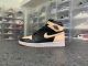 Air Jordan 1 Crimson Tint 脏粉/黑粉脚趾/荔枝皮 555088-081